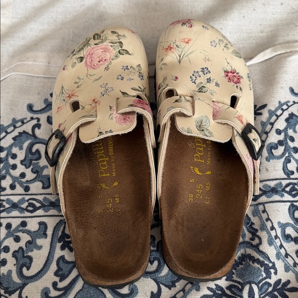 Papillio pink cabbage roses forget me nots Clogs  buckles by Birkenstock size 38 - Picture 9 of 17